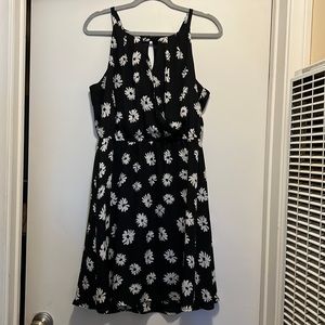 Maurices black and white floral cross front dress